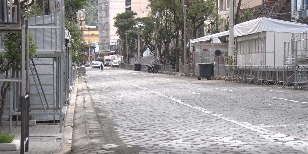 Já sabe o samba da sua escola? Veja o enredo e a letra das escolas do Grupo Especial de Friburgo