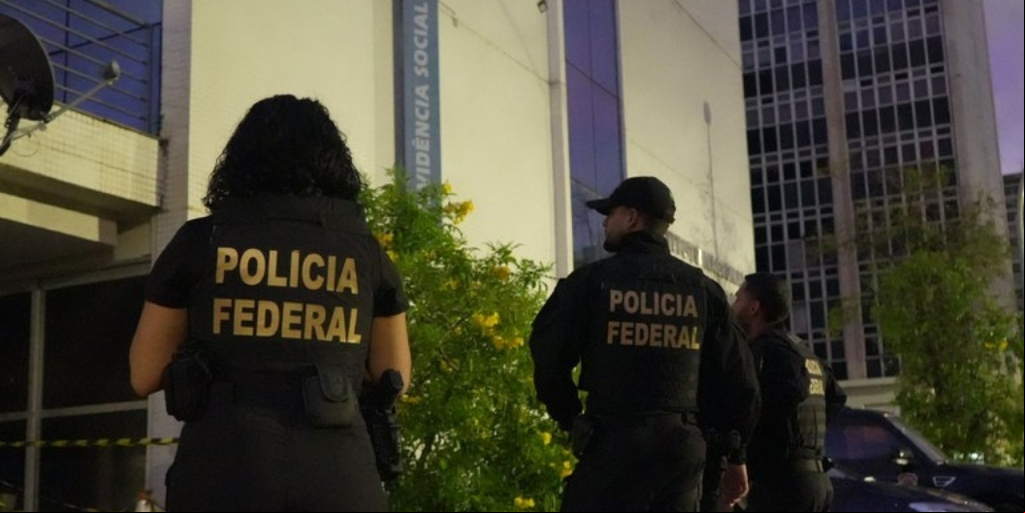 Entidades cobraram de aposentados e pensionistas o valor estimado de R$ 6,3 bilhões, entre 2019 e 2024