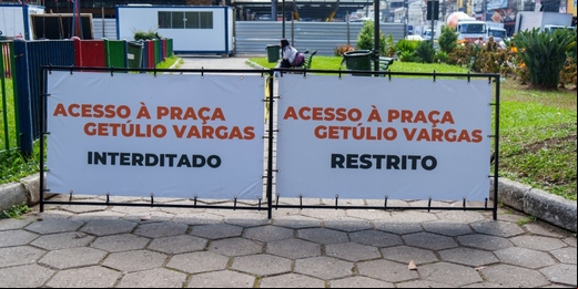 Prefeitura de Nova Friburgo inicia montagem do canteiro de obras na praça Getúlio Vargas