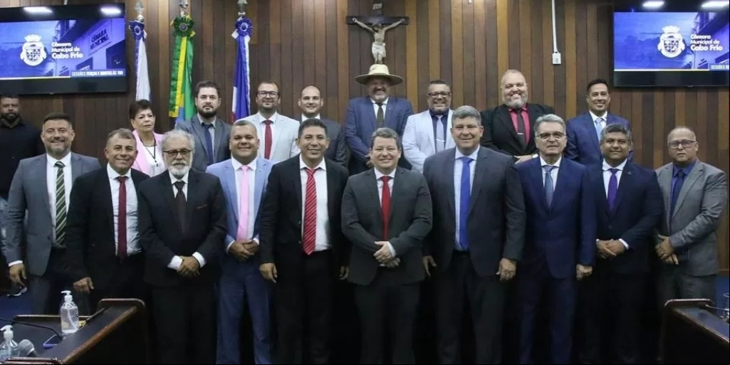 Vereadores foram empossados e Mesa Diretora foi definida também nessa quarta, 1°