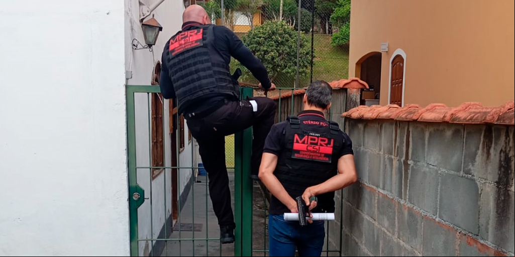 MPRJ cumpre mandados em Nova Friburgo por supostas vendas de licenças ambientais
