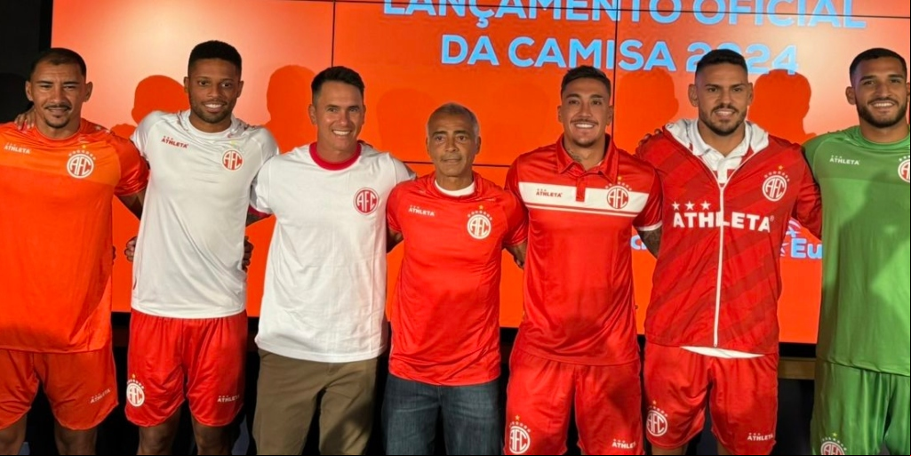 America realiza preparação na Granja Comary em ano do retorno de Romário aos gramados