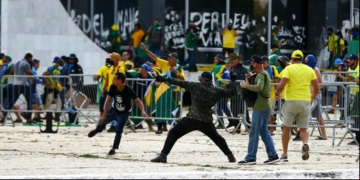 STF começa a analisar nesta terça denúncia contra primeiro grupo de acusados por tentativa de golpe