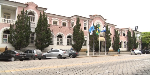 Nova Friburgo foi a segunda cidade do estado com mais ações judiciais na área da saúde, em 2024