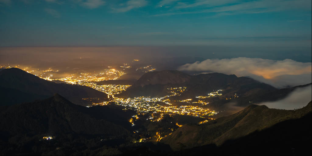 Nova Friburgo possui diversas opções para quem deseja se aventurar no caminho das trilhas
