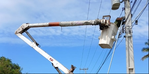 Arraial do Cabo, Búzios e Cabo Frio enfrentam falta de energia elétrica quase dois dias após forte temporal