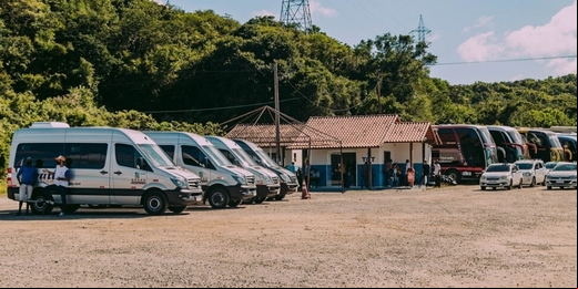 Cabo Frio aumenta tarifa para transportes de turismo e implementa novas regras para o setor