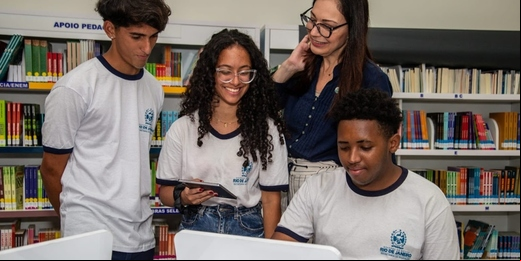 Governo do Estado lança plataforma Enem RJ para preparar estudantes da rede estadual
