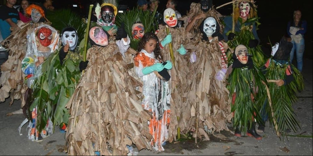 Crianças no Carnaval de Rio Bonito: são os 'moitinhas'